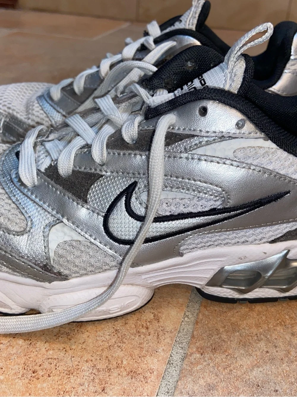 Nike Air zoom  Silver and Black Mesh Running Sneakers